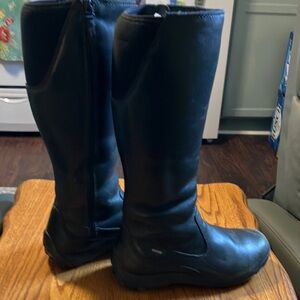 Merrell black leather tall boots